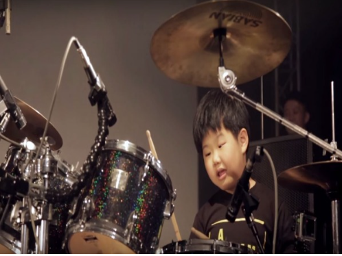小小鼓手(標題圖檔)